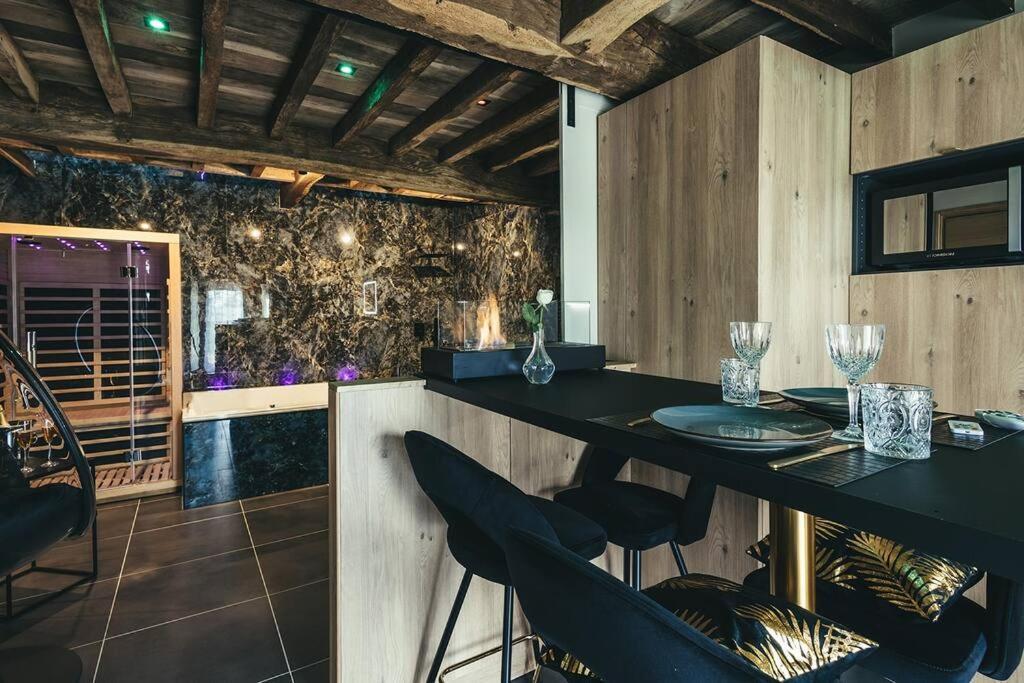 Le Duplex De L'Etoile Home Cinema Jacuzzi Et Sauna Privatif Longmesnil Exteriör bild