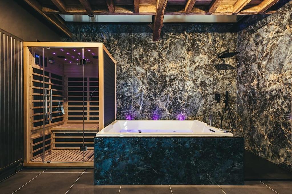 Le Duplex De L'Etoile Home Cinema Jacuzzi Et Sauna Privatif Longmesnil Exteriör bild