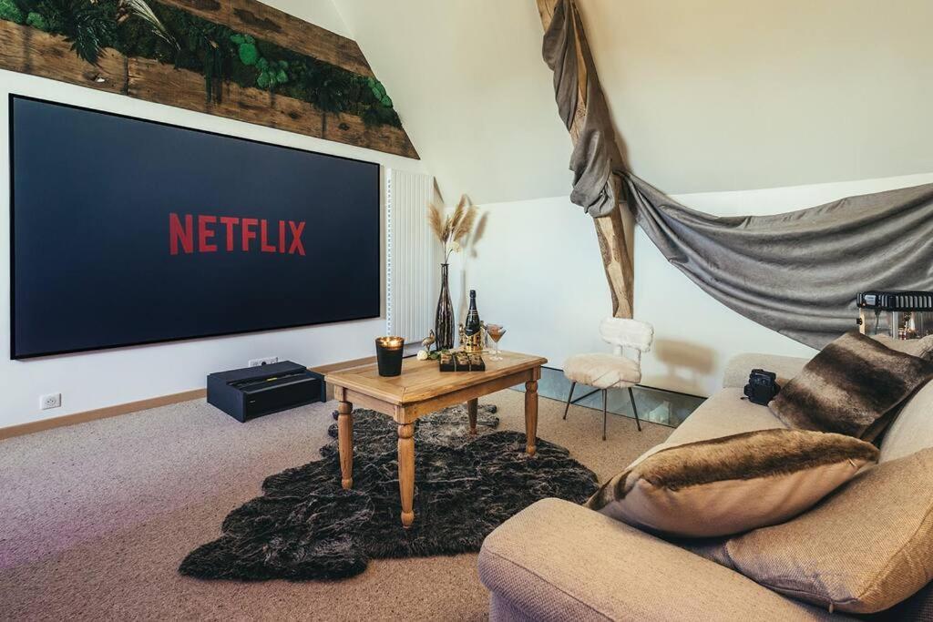 Le Duplex De L'Etoile Home Cinema Jacuzzi Et Sauna Privatif Longmesnil Exteriör bild